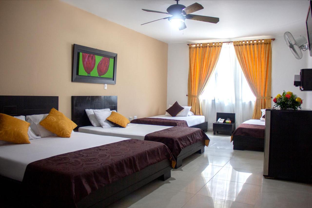 Hotel Plazuela San Ignacio Medellín Kültér fotó